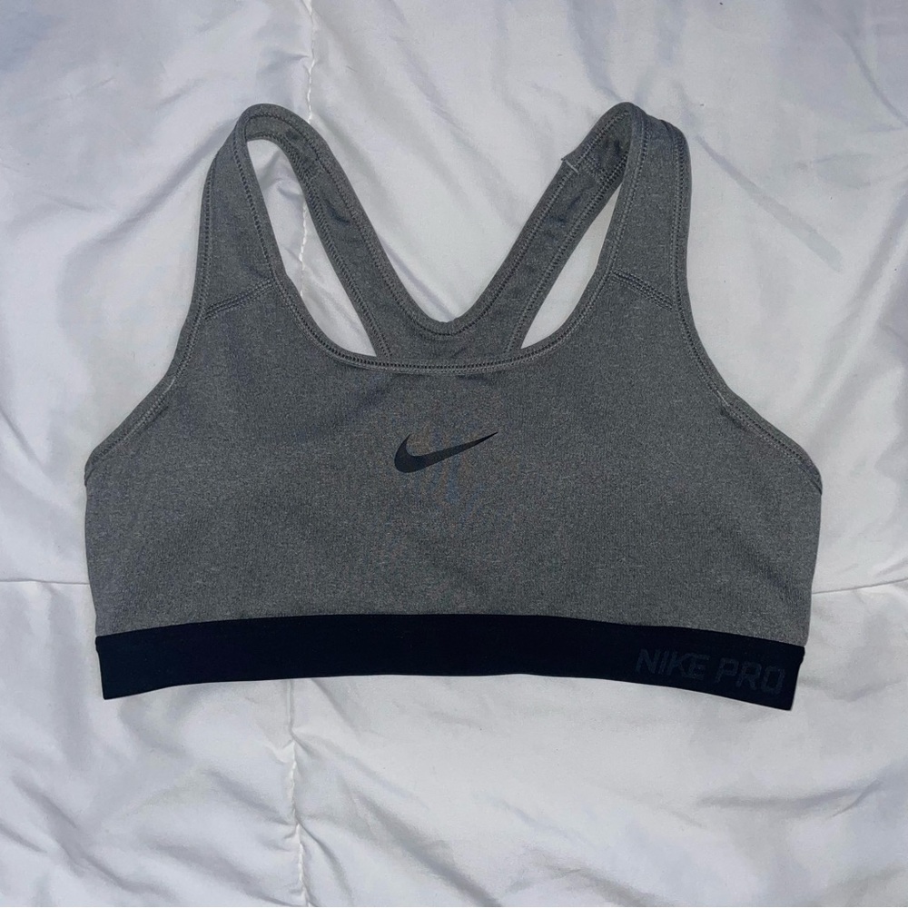 Nike Pro Sports Bra